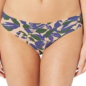 Women's invisible thong